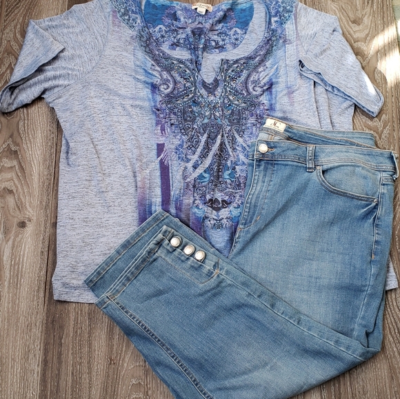 Top - Picture 2 of 2